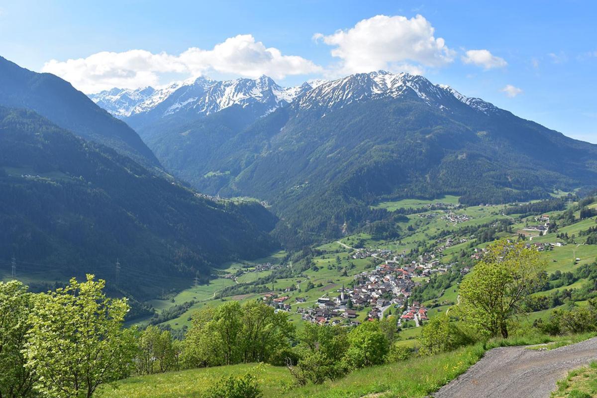 Appartement Am Berg Arzl im Pitztal Luaran gambar