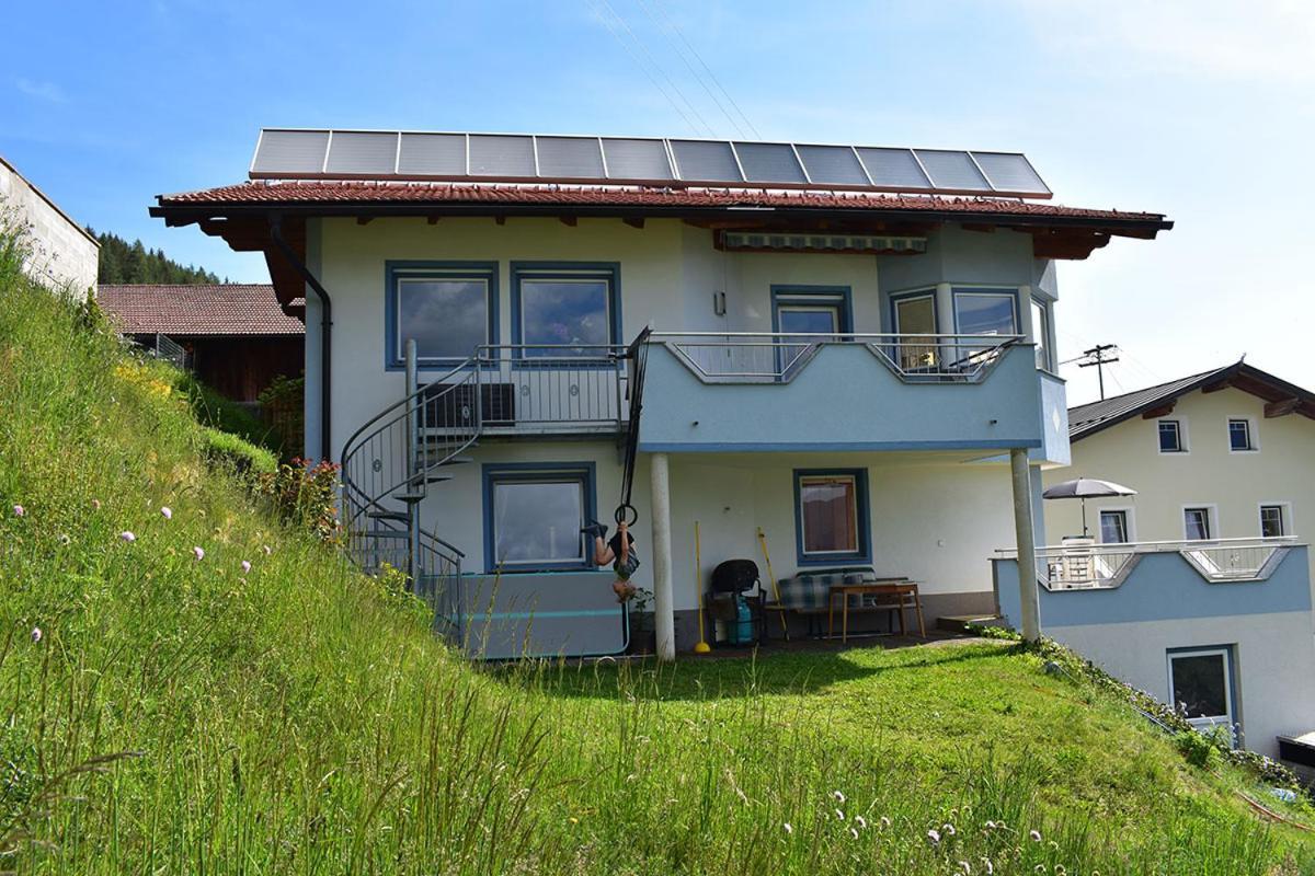 Appartement Am Berg Arzl im Pitztal Luaran gambar