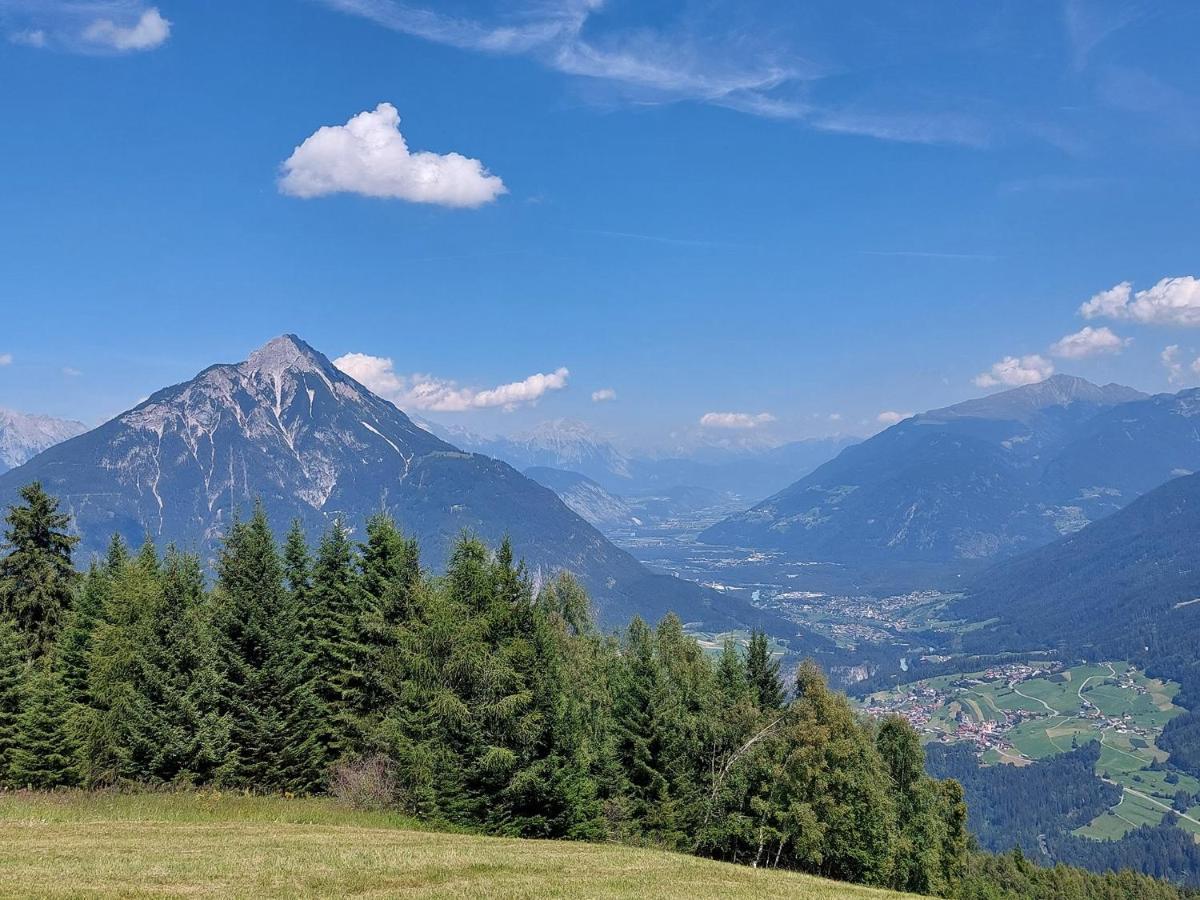 Appartement Am Berg Arzl im Pitztal Luaran gambar